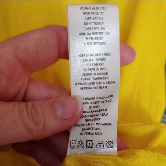 Juicy Couture ruffle cap sleeve tee shirt small - Picture 8 of 8